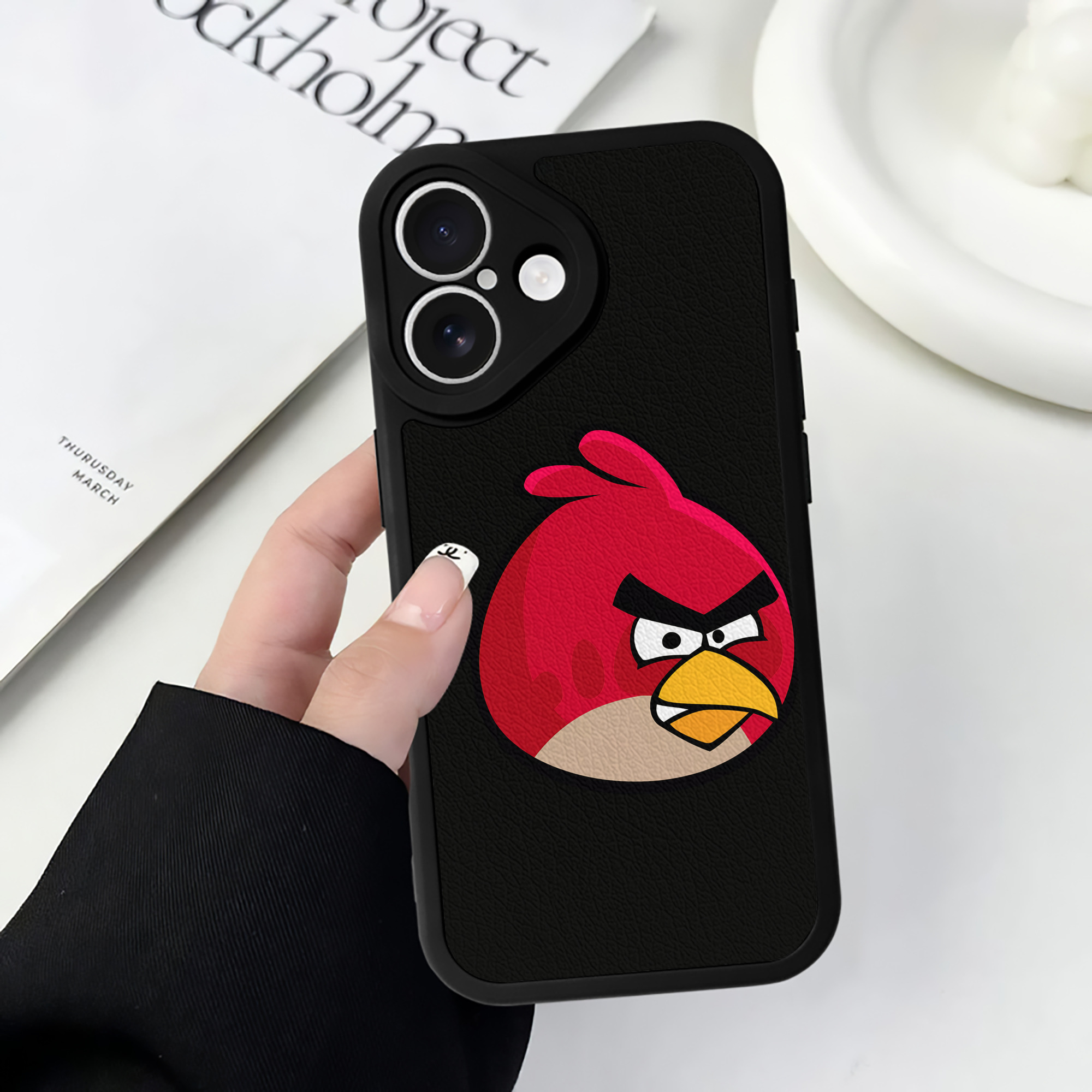 （画像用） Angry Birds アングリーバード 【iPhone 16シリーズ対応】シリコンスマホケース（レザー調） 材質：シリコン